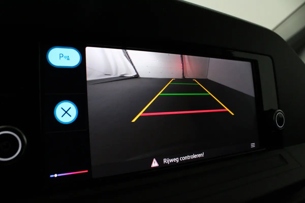 1.5 TSI Trend > Camera/Navigatie via Apple Carplay/Android Auto/Reflex Silver Metallic