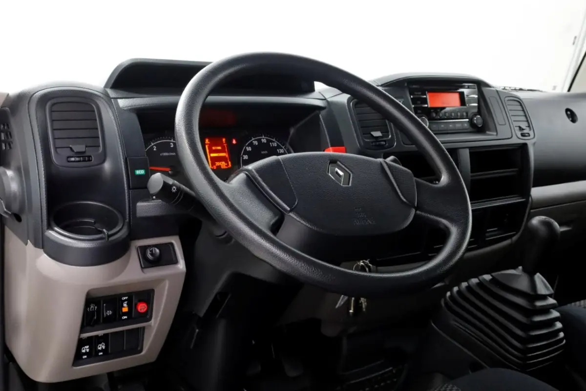 130.35 3.0 130pk E6 Compacte bakwagen met laadklep 03-2020