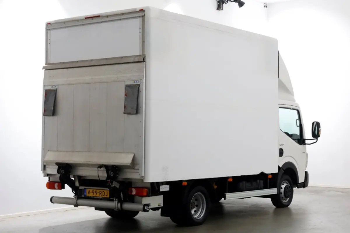 130.35 3.0 130pk E6 Compacte bakwagen met laadklep 03-2020