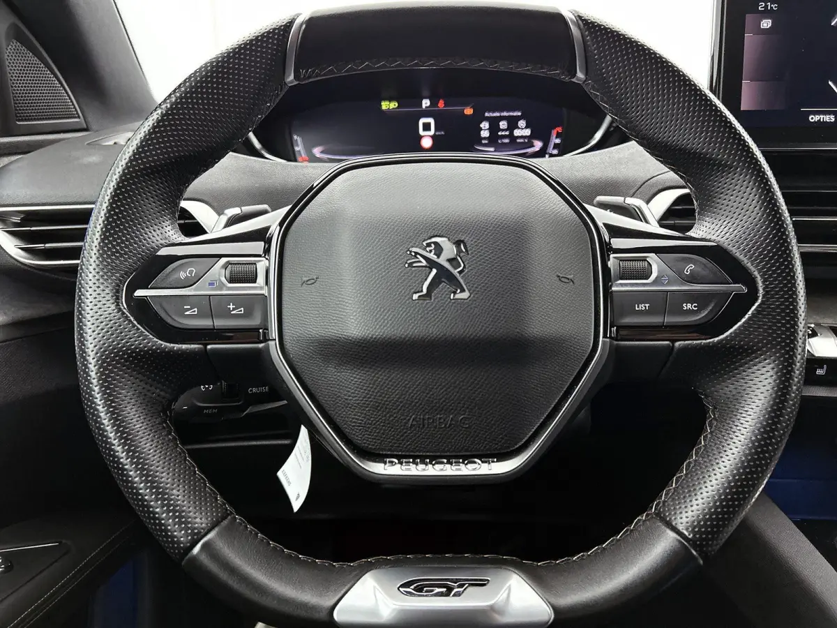 1.2 130pk GT Automaat | Navigatie | Apple CarPlay/Android Auto | Adaptieve Cruise Control | Camera | Climate Control | Night Vision | Dodehoekdetectie | Keyless Entry/Start | Isofix | Privac