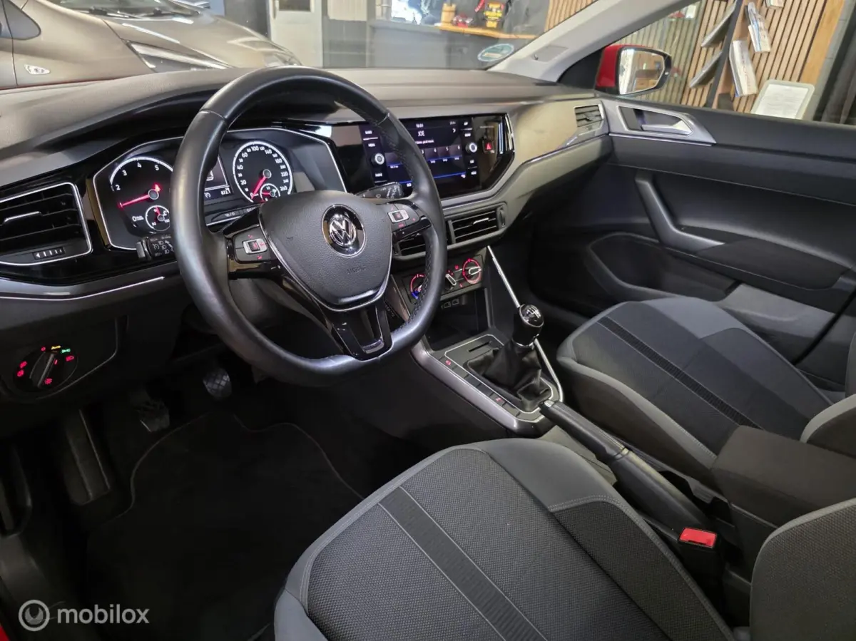 1.0 TSI Highline Business R-Line Pano.Led.Dealer Onderh.