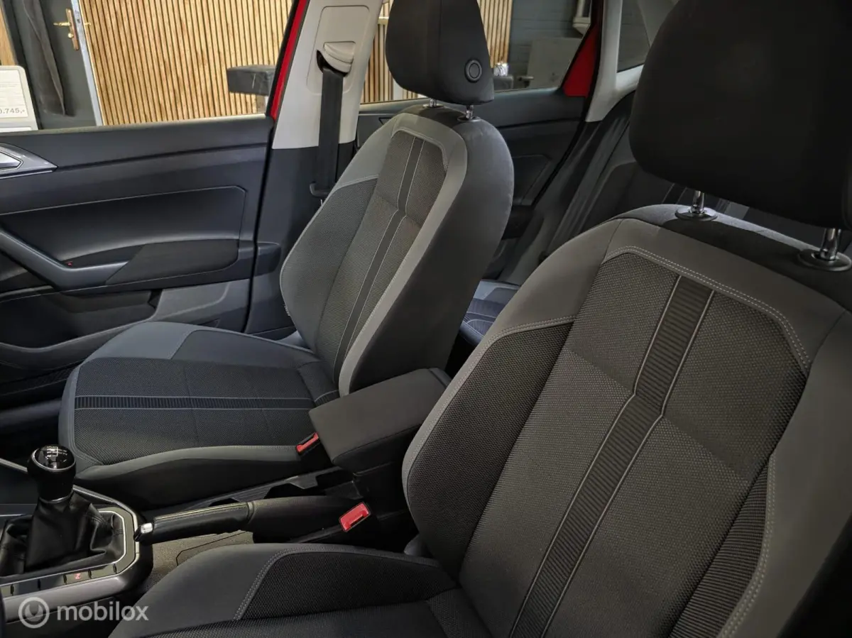 1.0 TSI Highline Business R-Line Pano.Led.Dealer Onderh.