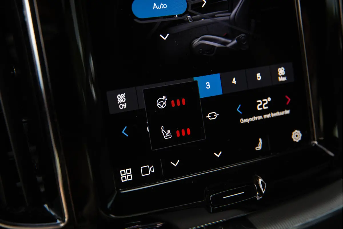 2.0 T8 Plug-in hybrid AWD Plus Black Edition , Luchtvering, Panoramadak, Harman&Kardon, 360-camera, HUD