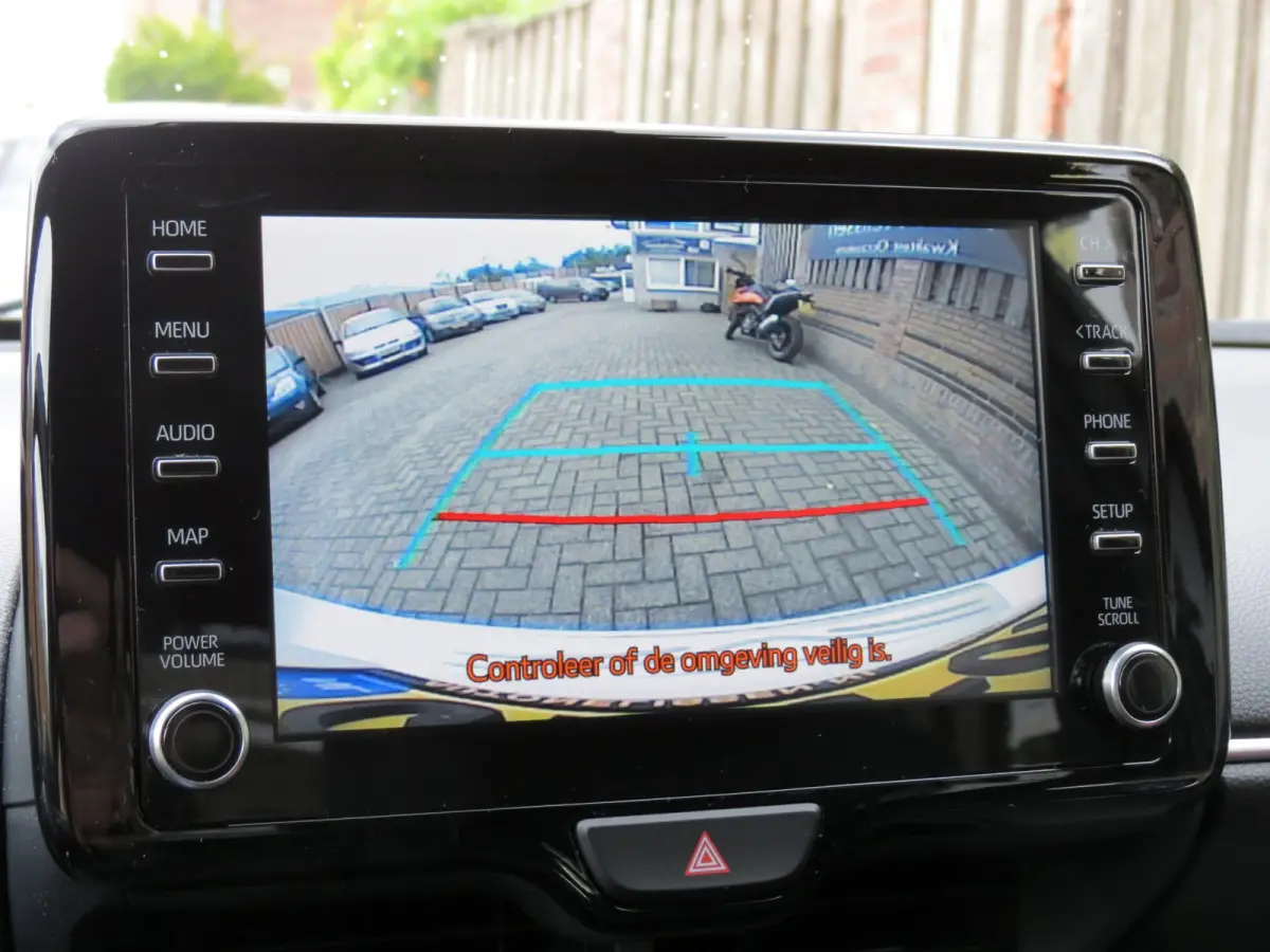 1.5 Hybrid Executive Bi-Tone | LED KOPLAMPEN | NIEUWE ALL-SEASON BANDEN | LEDER | APPLE CARPLAY | STOELVERWARMING |