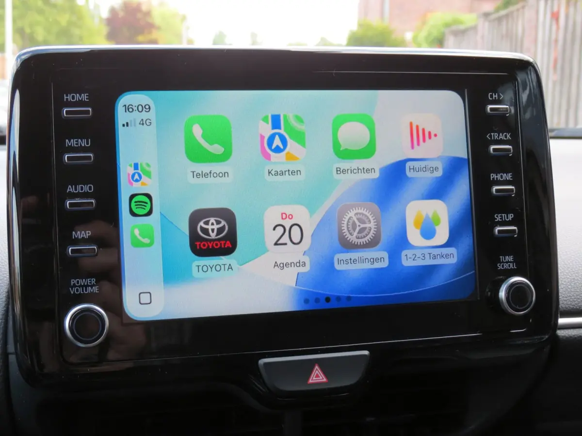 1.5 Hybrid Executive Bi-Tone | LED KOPLAMPEN | NIEUWE ALL-SEASON BANDEN | LEDER | APPLE CARPLAY | STOELVERWARMING |