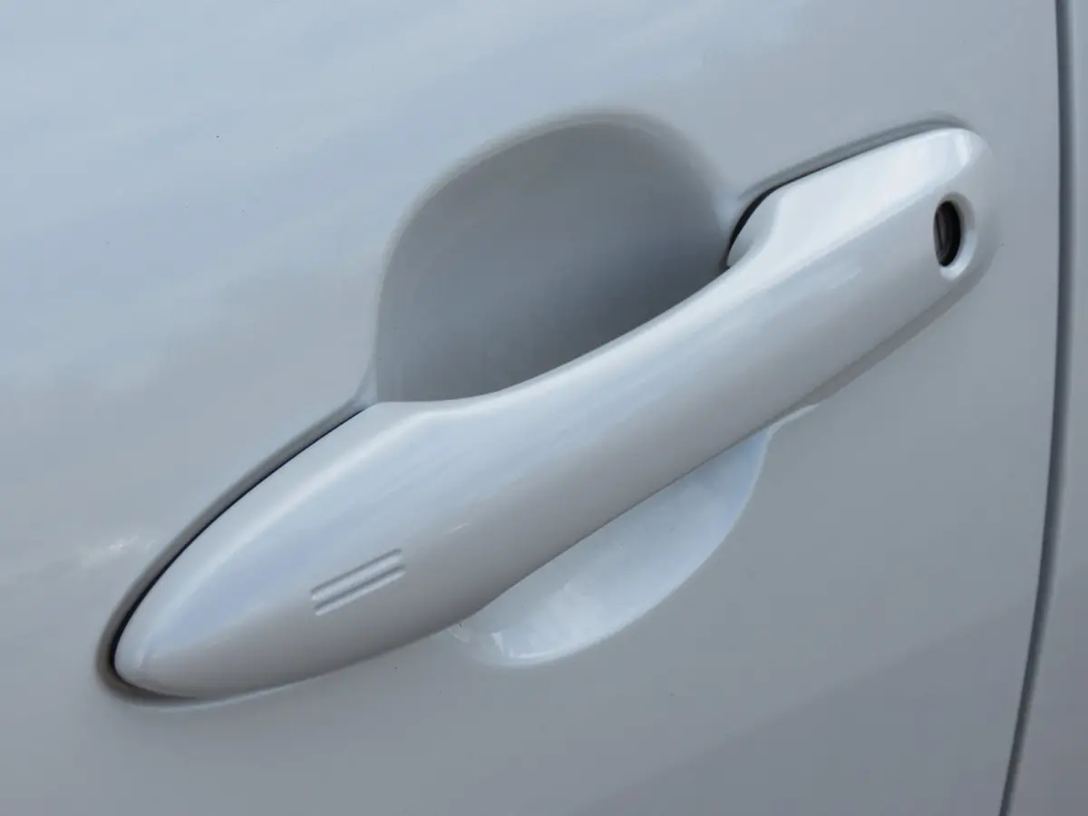 1.5 Hybrid Executive Bi-Tone | LED KOPLAMPEN | NIEUWE ALL-SEASON BANDEN | LEDER | APPLE CARPLAY | STOELVERWARMING |