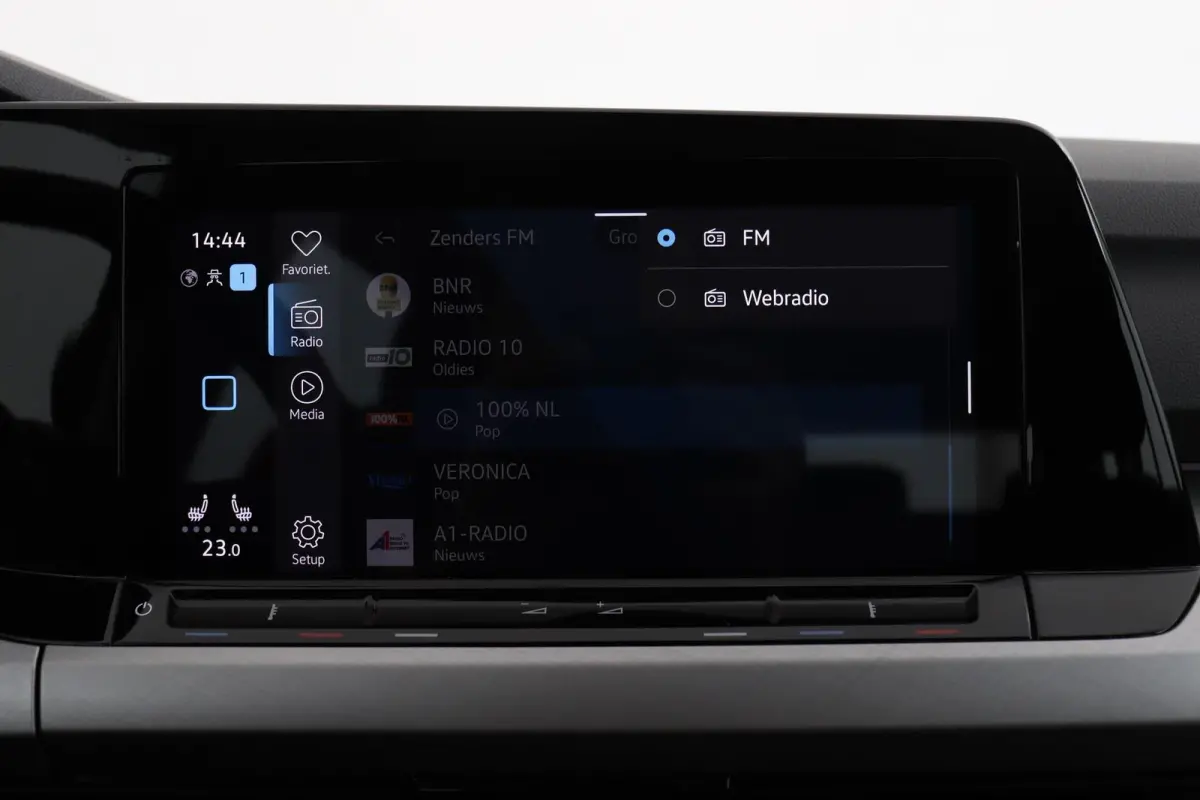 1.0 eTSI Life Business | Camera | Automaat | Digital Cockpit | CarPlay | Adap. Cruise |