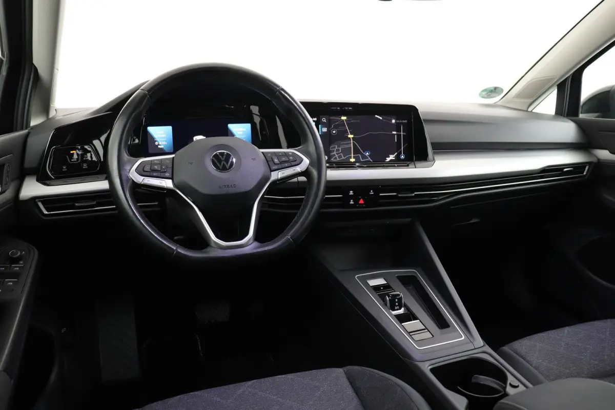 1.0 eTSI Life Business | Camera | Automaat | Digital Cockpit | CarPlay | Adap. Cruise |