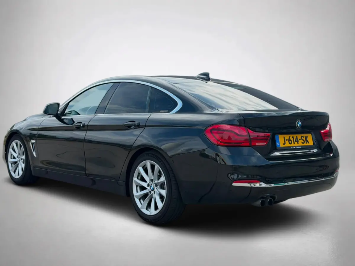 420i High Executive Sport(Goed OndH, Head-up, Lane Assist, Navi Pro, StoelV, PDC V+A, Leder, Etc)
