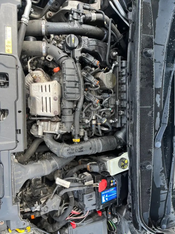 1.2 PureTech Blue lease(st-bekr,navi,clima,leer,pano,bj16,5999,-)