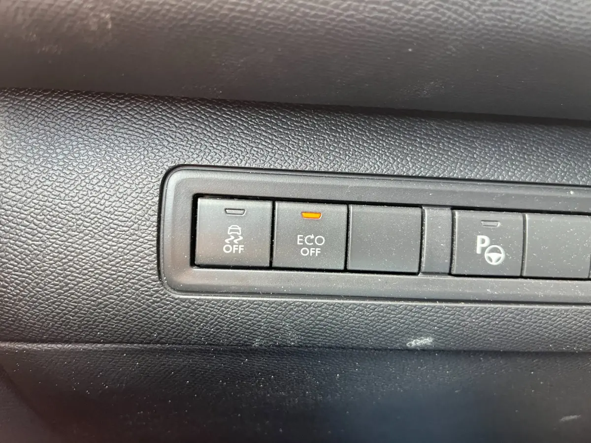 1.2 PureTech Blue lease(st-bekr,navi,clima,leer,pano,bj16,5999,-)