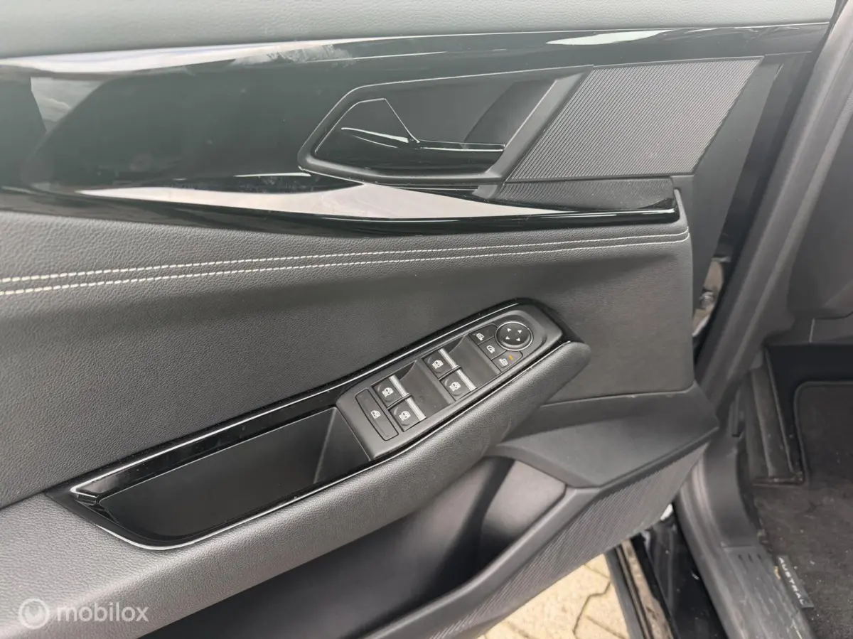 1.2 E-Tech full hybrid 200 evolution
