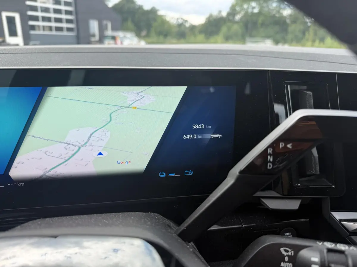 1.2 E-Tech full hybrid 200 evolution
