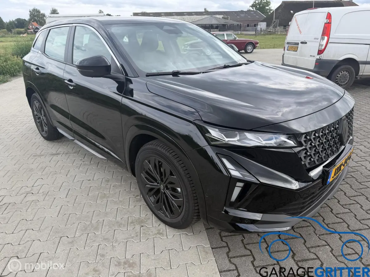 1.2 E-Tech full hybrid 200 evolution