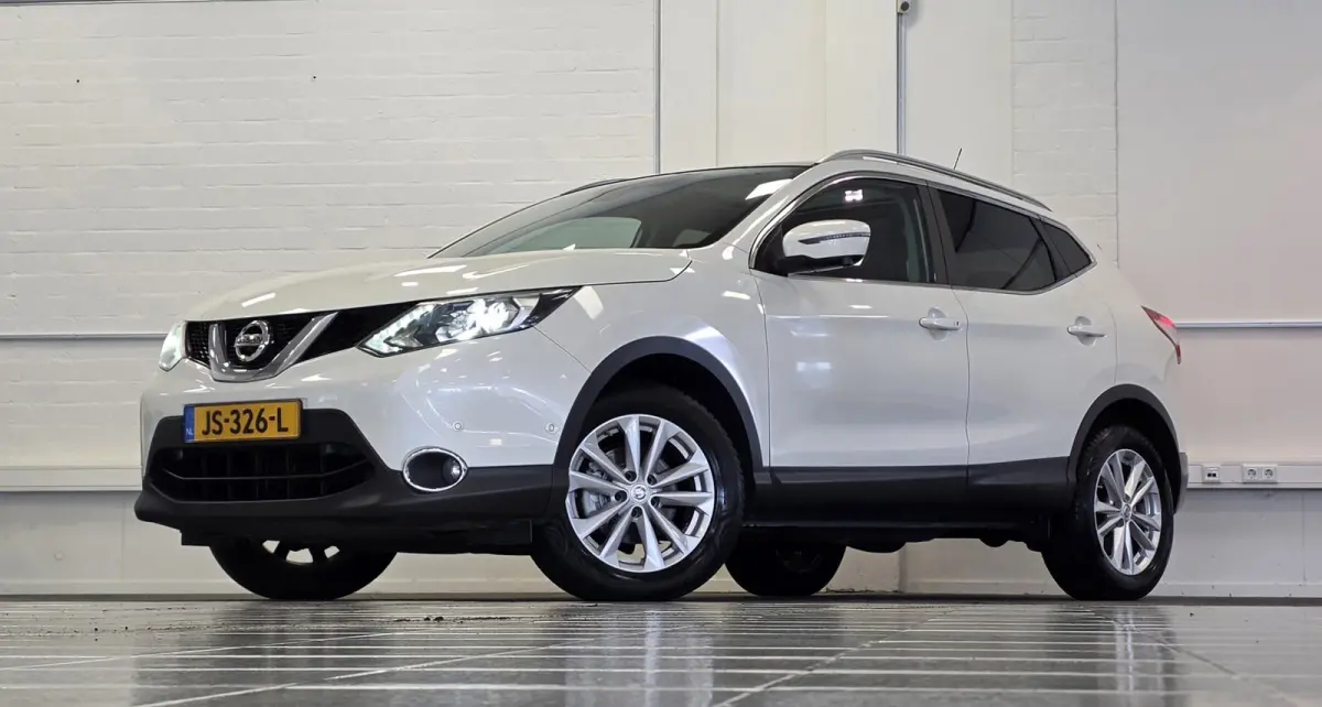 Nissan Qashqai 2016 Benzine Handgeschakeld leasen