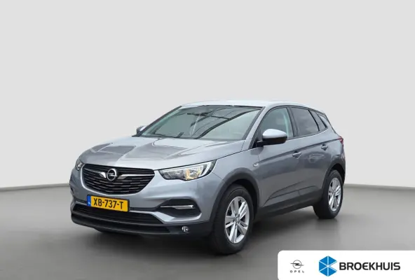 1.2 Turbo Online Edition Trekhaak | Parkeersensoren | Climate control | Full map navigatie | Carplay/android auto |