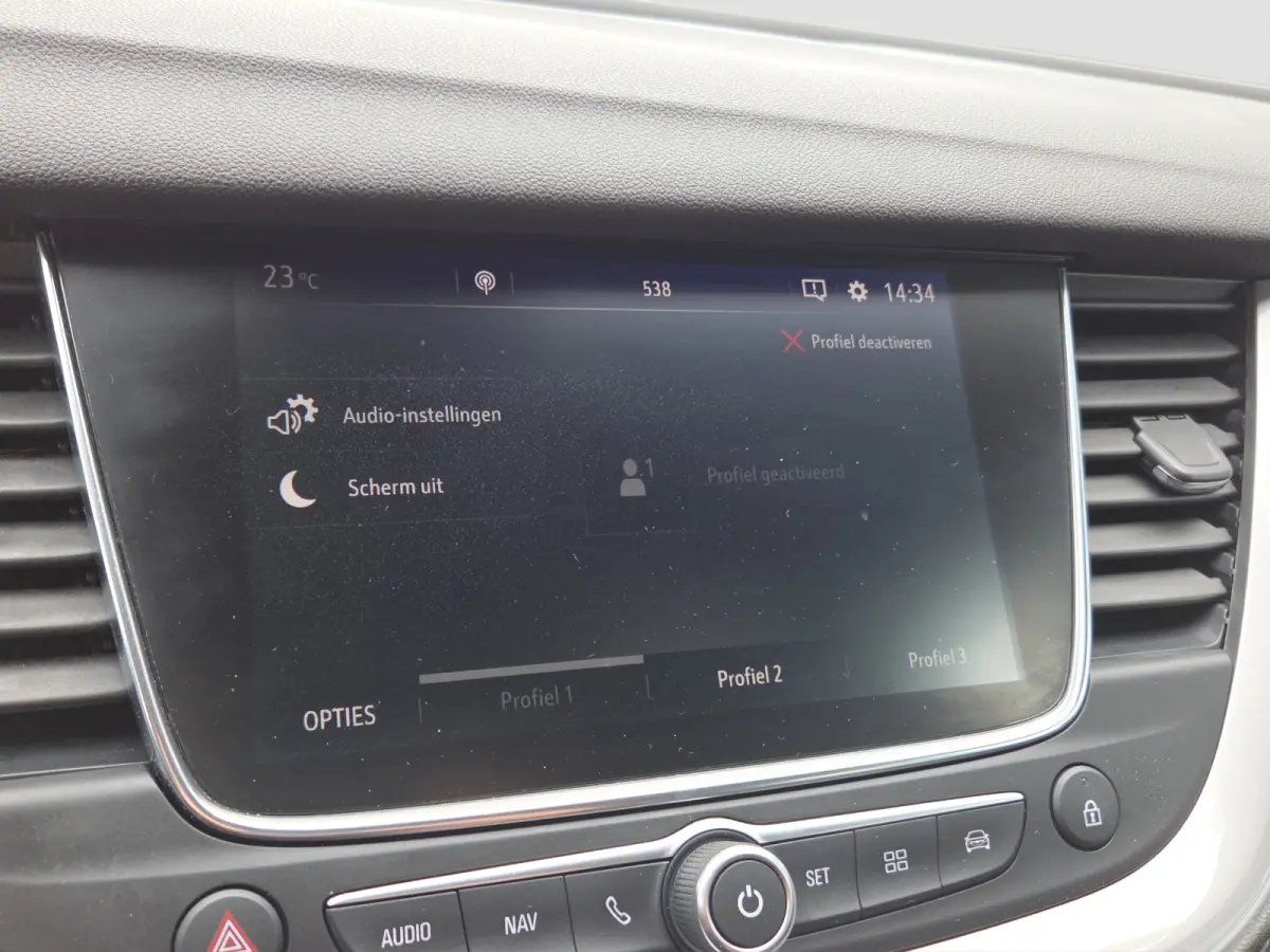 1.2 Turbo Online Edition Trekhaak | Parkeersensoren | Climate control | Full map navigatie | Carplay/android auto |