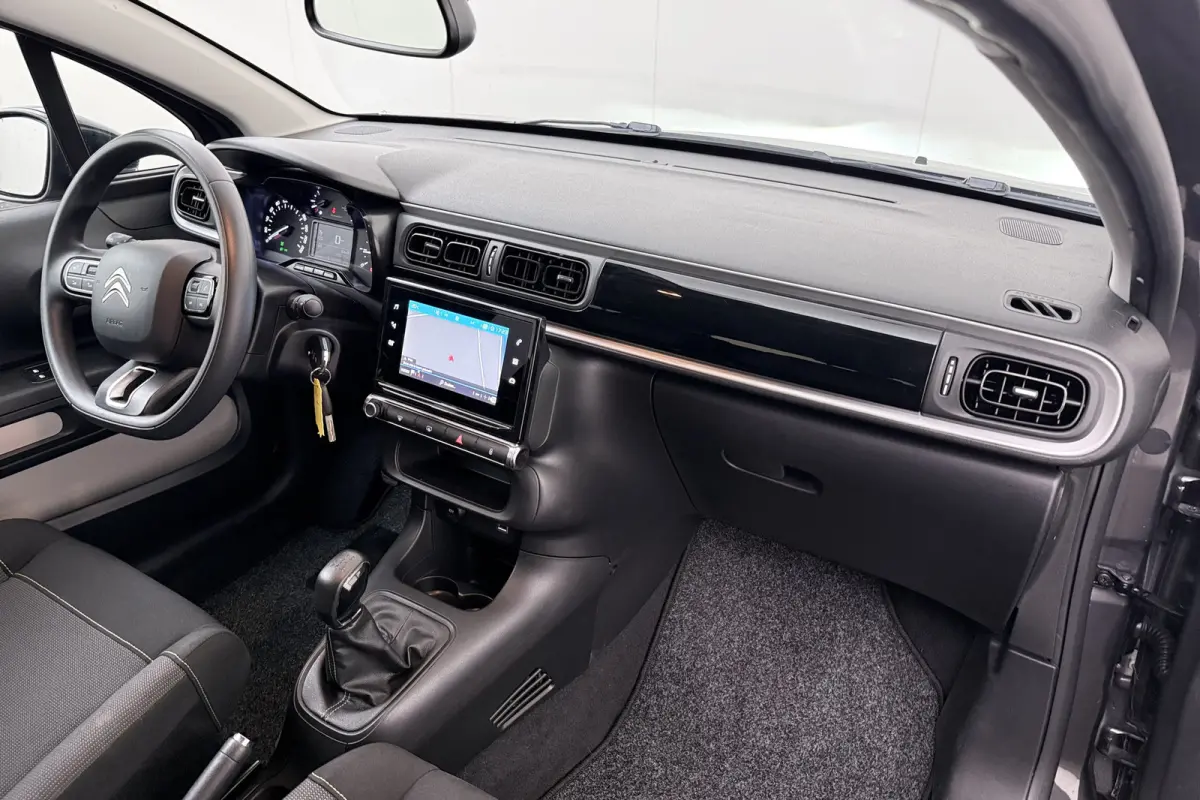 1.2T C-Series Climate Carplay LED DAB 16'LMV Privacy Glas  #