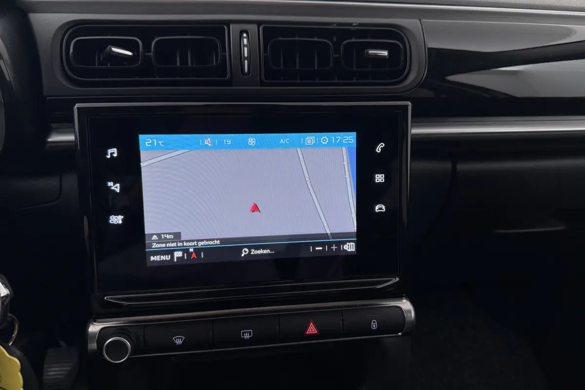 1.2T C-Series Climate Carplay LED DAB 16'LMV Privacy Glas  #