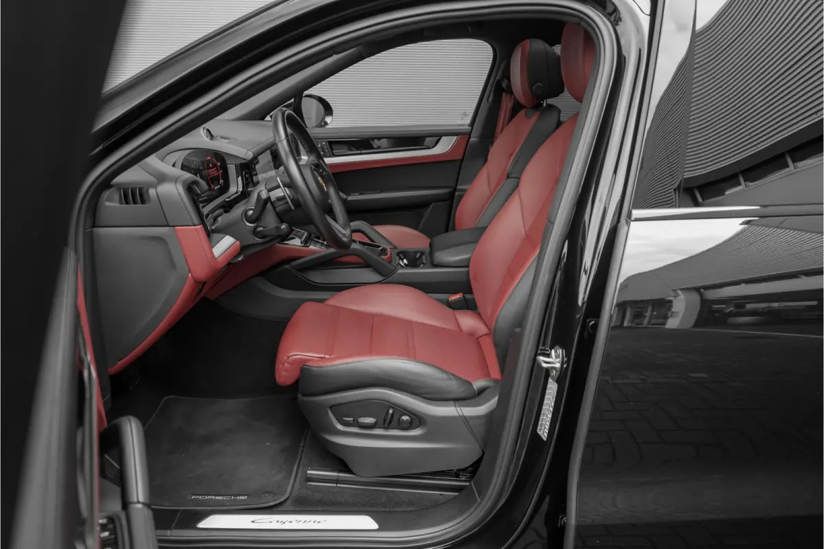 3.0 E-Hybrid Nieuw Model Sport Design & Chrono Trekhaak Stoelventilatie 21"