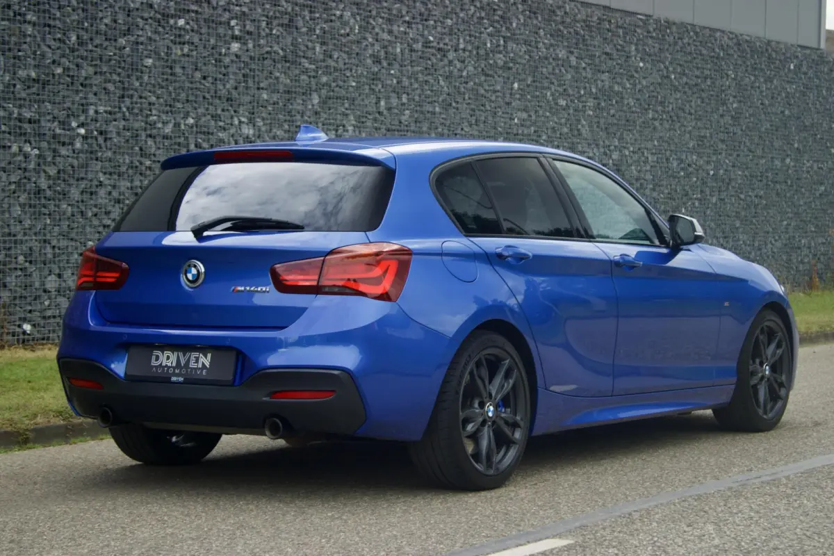 M140i High Ex Shadow | LCI2 - Camera - Navi Pro