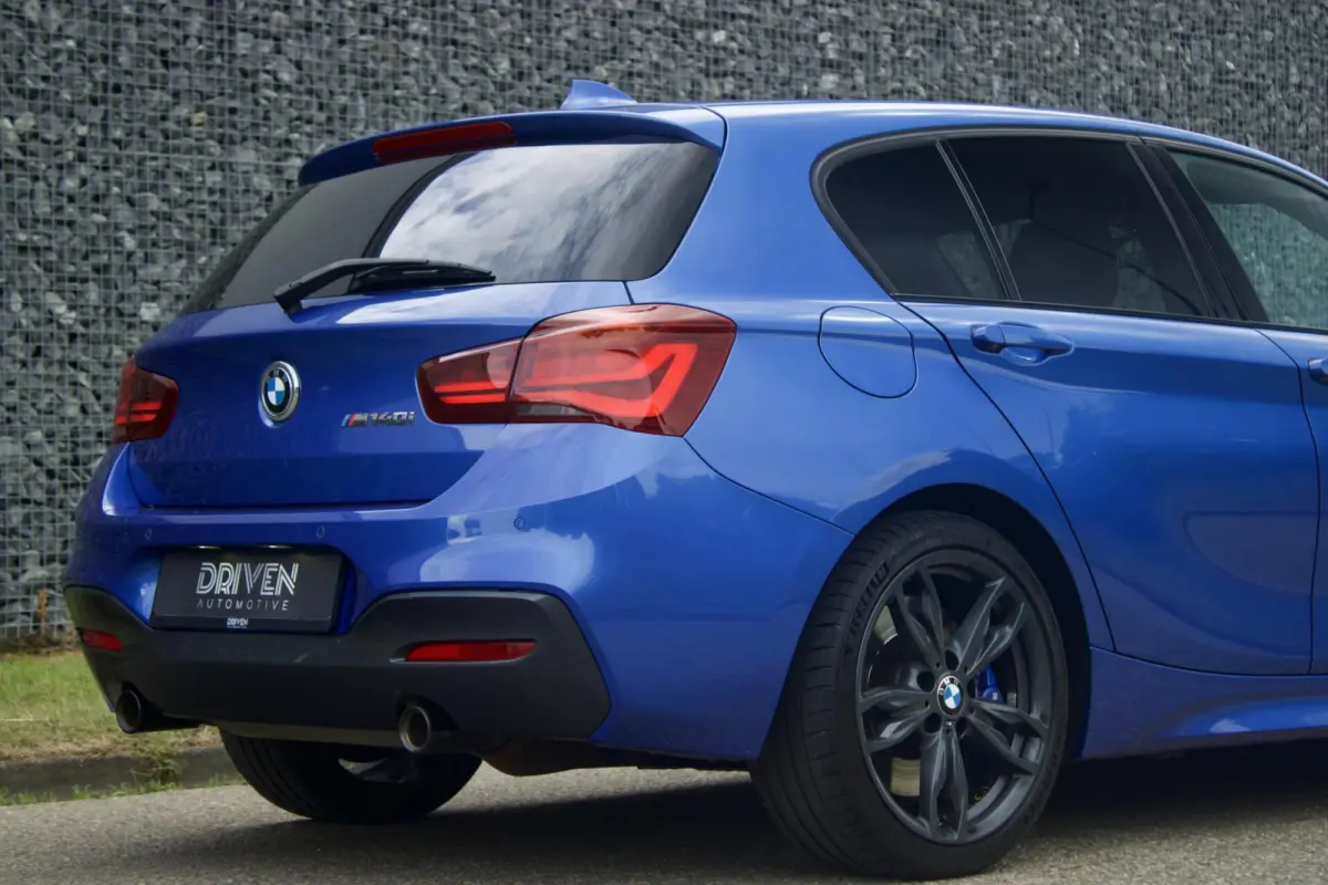 M140i High Ex Shadow | LCI2 - Camera - Navi Pro