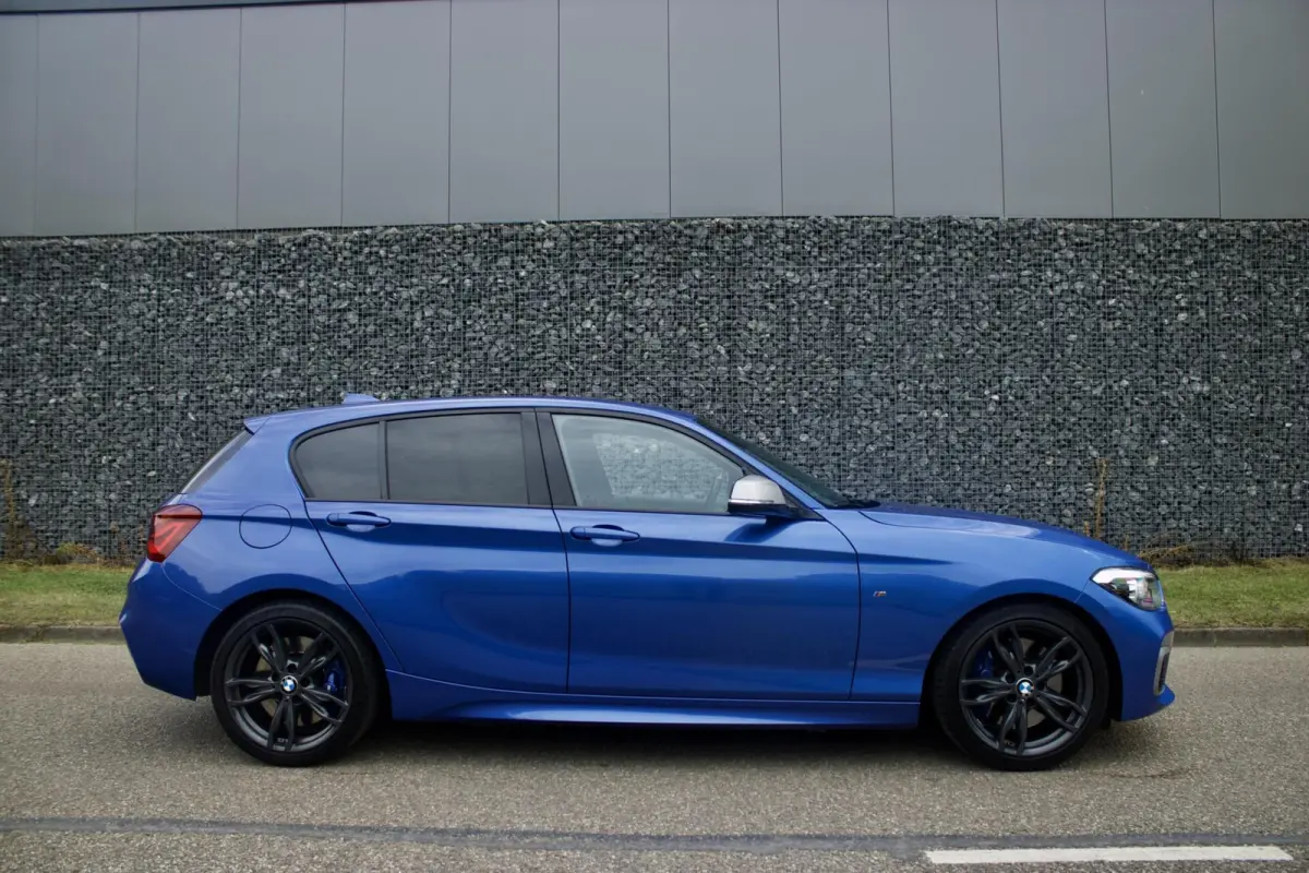 M140i High Ex Shadow | LCI2 - Camera - Navi Pro
