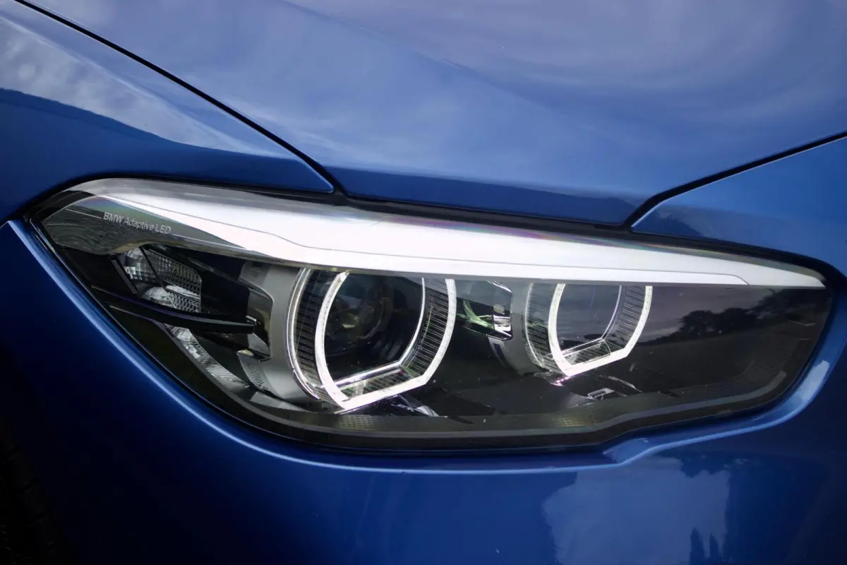 M140i High Ex Shadow | LCI2 - Camera - Navi Pro