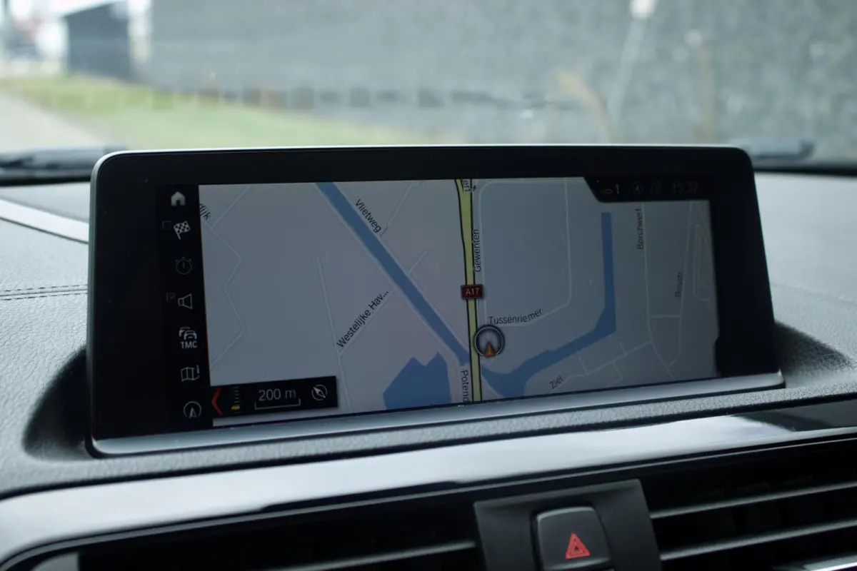 M140i High Ex Shadow | LCI2 - Camera - Navi Pro