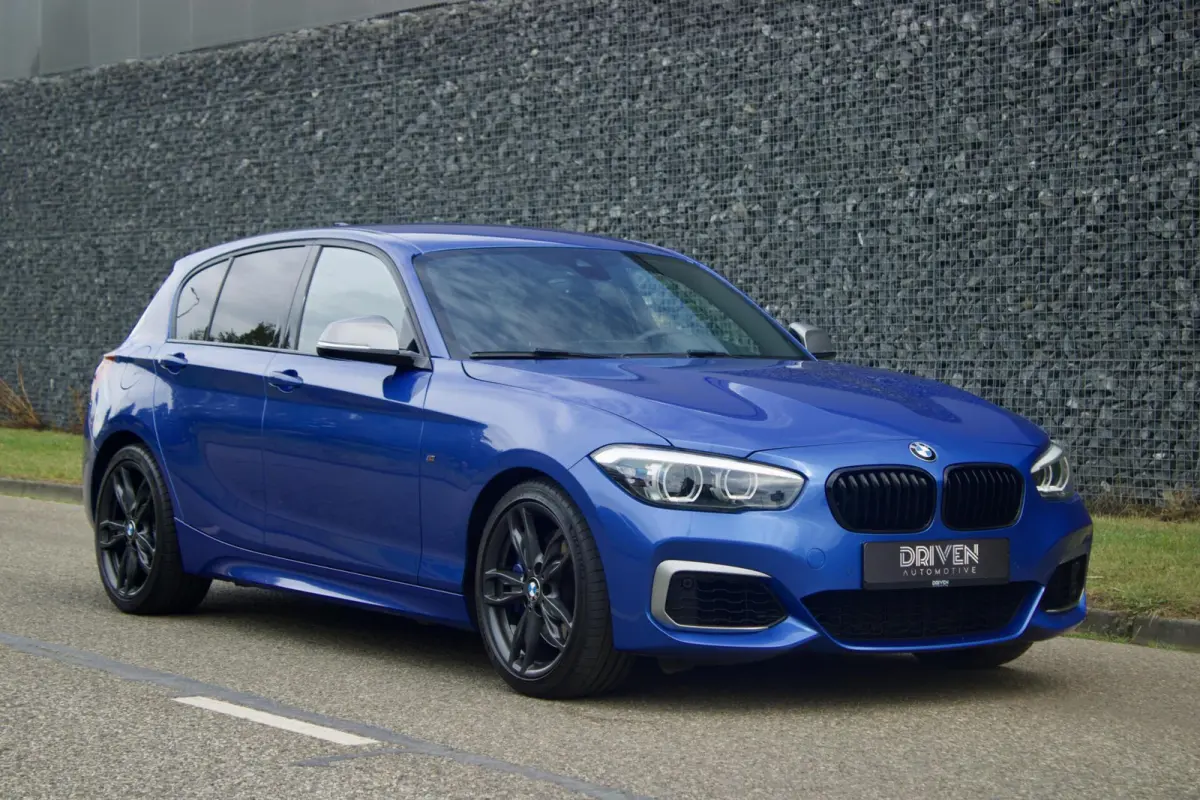 M140i High Ex Shadow | LCI2 - Camera - Navi Pro
