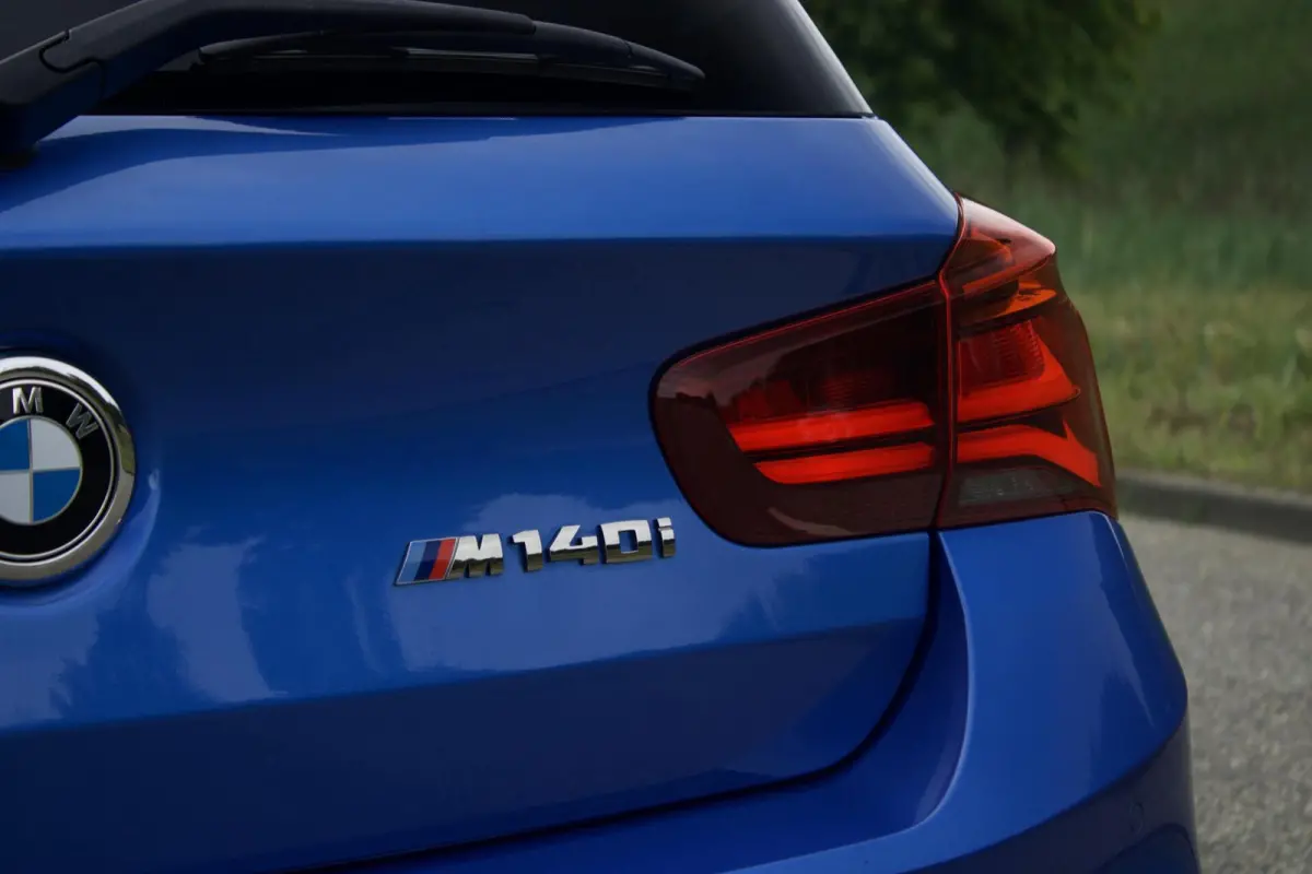 M140i High Ex Shadow | LCI2 - Camera - Navi Pro