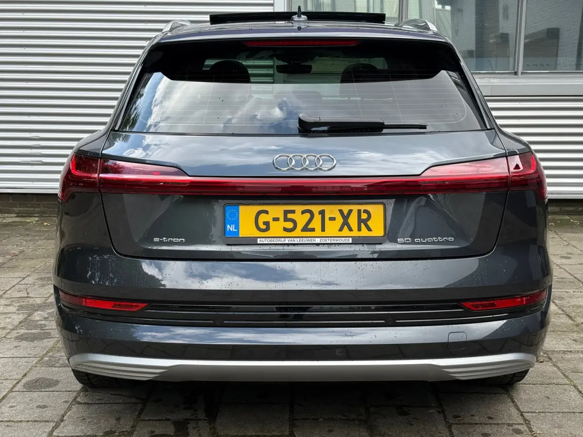 E-tron 50 quattro Launch edition plus 71 kWh l 89,72% SOH l Pano l Volleder l