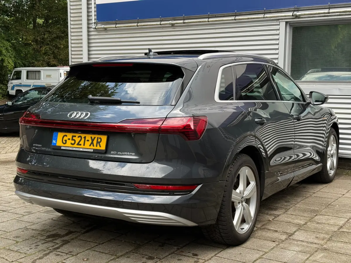 E-tron 50 quattro Launch edition plus 71 kWh l 89,72% SOH l Pano l Volleder l
