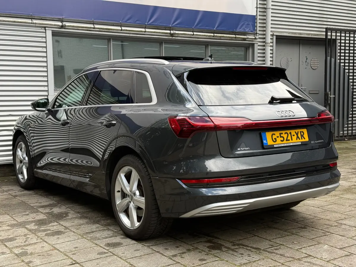 E-tron 50 quattro Launch edition plus 71 kWh l 89,72% SOH l Pano l Volleder l