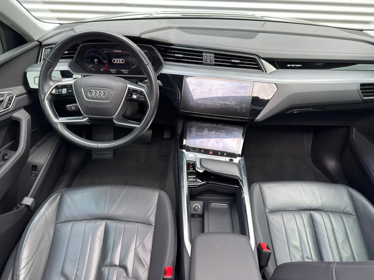 E-tron 50 quattro Launch edition plus 71 kWh l 89,72% SOH l Pano l Volleder l