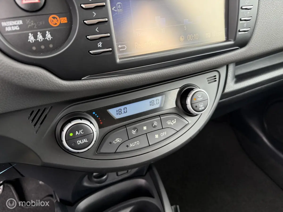 1.5 Hybrid Dynamic / Invalide Auto / Cam / Navi