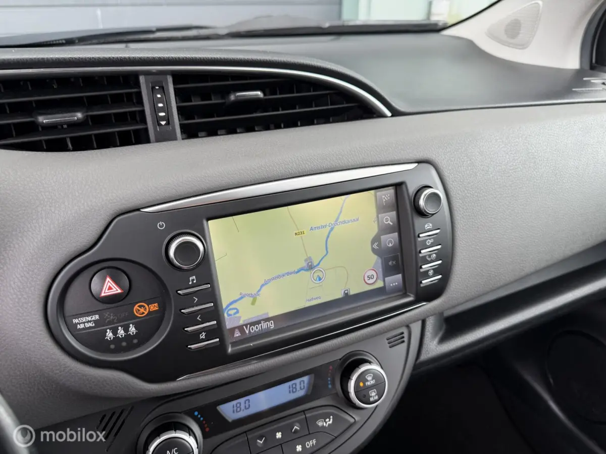 1.5 Hybrid Dynamic / Invalide Auto / Cam / Navi