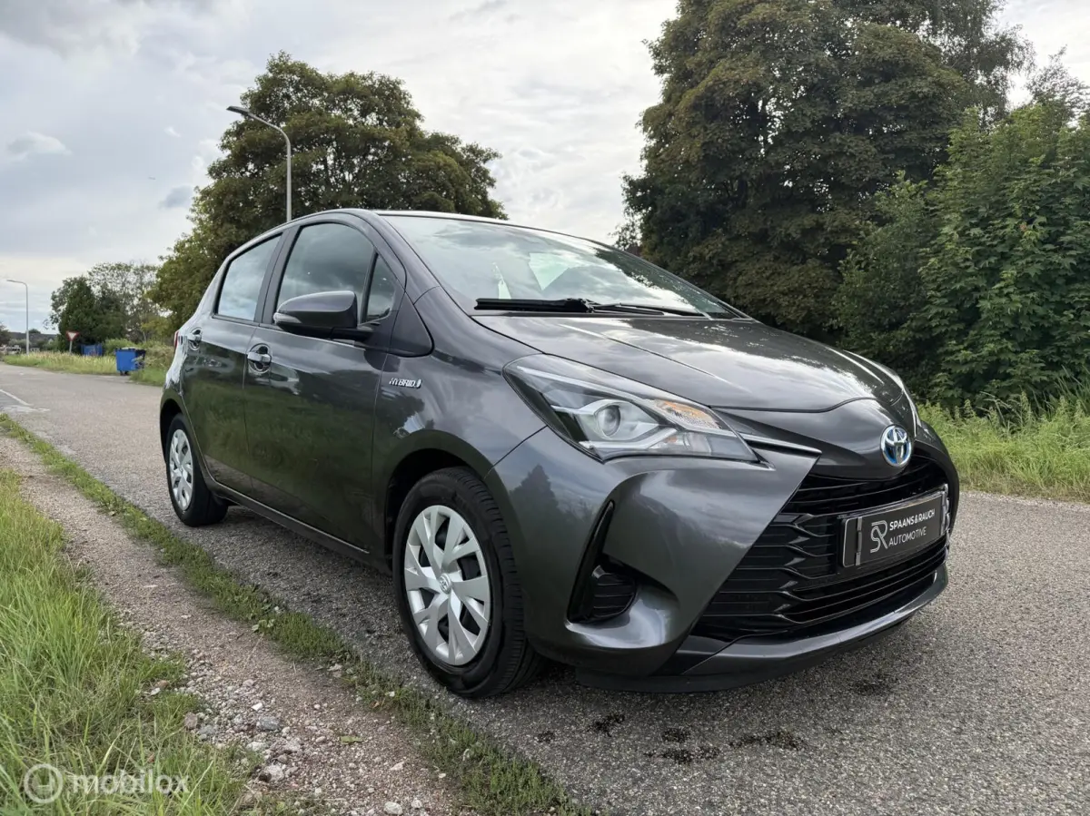 1.5 Hybrid Dynamic / Invalide Auto / Cam / Navi