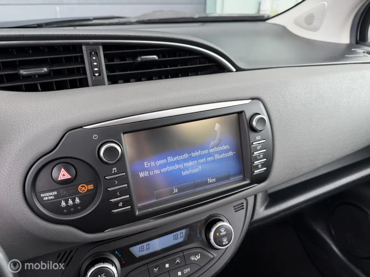 1.5 Hybrid Dynamic / Invalide Auto / Cam / Navi