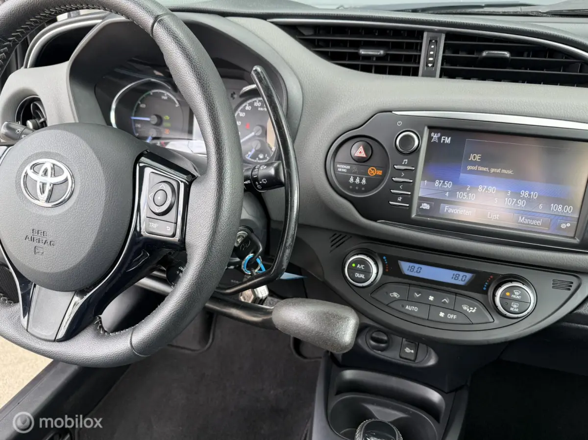 1.5 Hybrid Dynamic / Invalide Auto / Cam / Navi