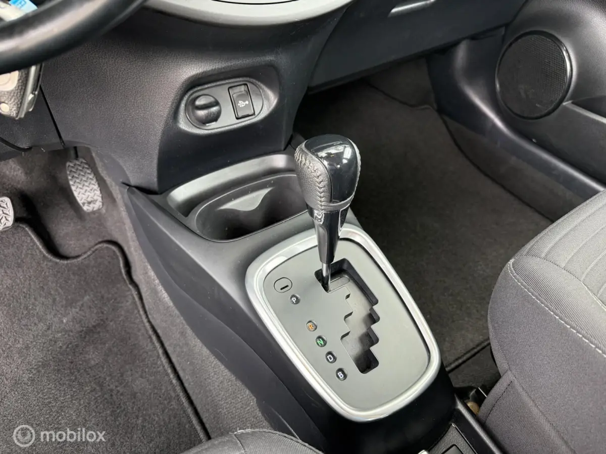 1.5 Hybrid Dynamic / Invalide Auto / Cam / Navi