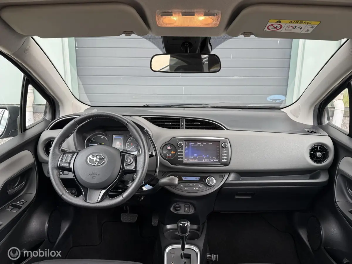 1.5 Hybrid Dynamic / Invalide Auto / Cam / Navi