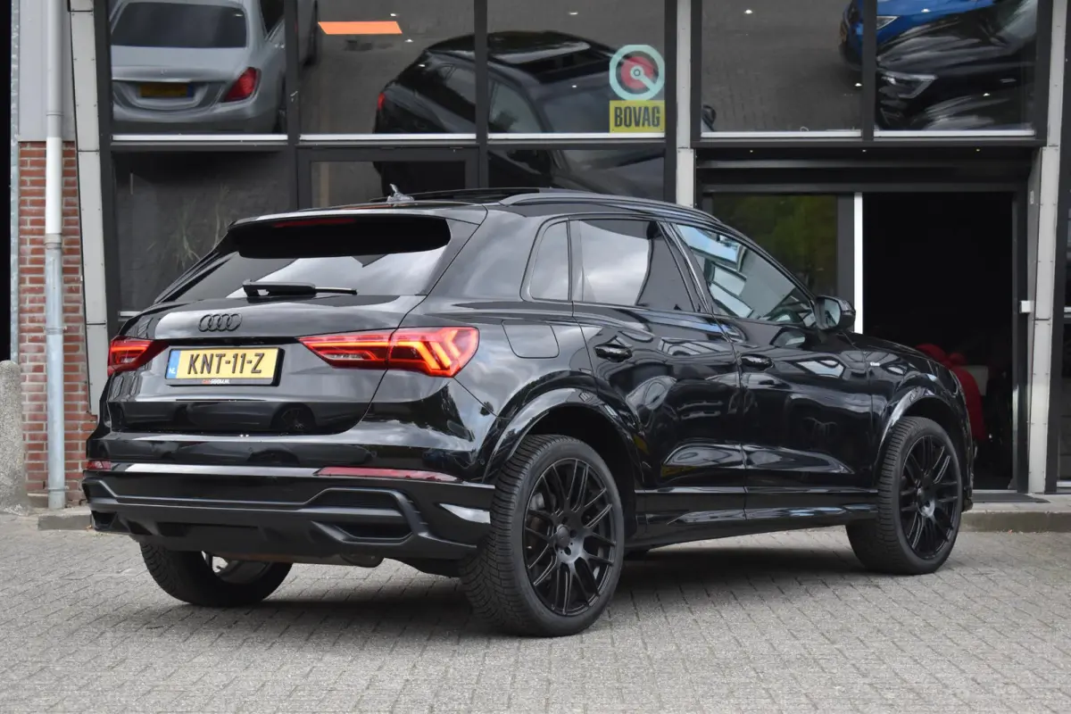 45 TFSI e 3x S Line Pano Ambiance Keyless SONOS ACC ALLBlackEdition