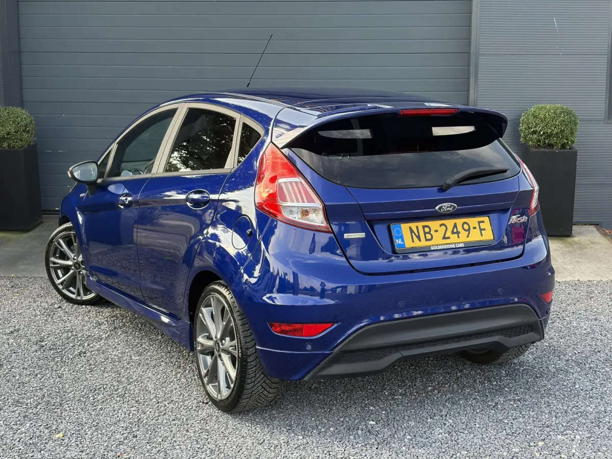 1.0 EcoBoost ST Line 102pk l Navi l 2e Eigenaar l Airco l Cruisel 5 Deurs l  Pdc l 17''Lm velgen l Recent beurt gehad l Bj 12-2016 l N.A.P l Apk tot 01-2027