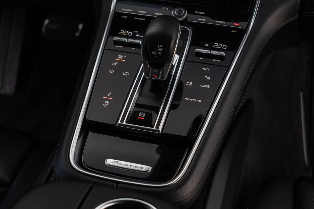 2.9 V6 4 E-Hybrid|2e Eig NAP|BOSE|Softclose|Chrono|Luchtvering|Volleder|Volledig Onderhouden