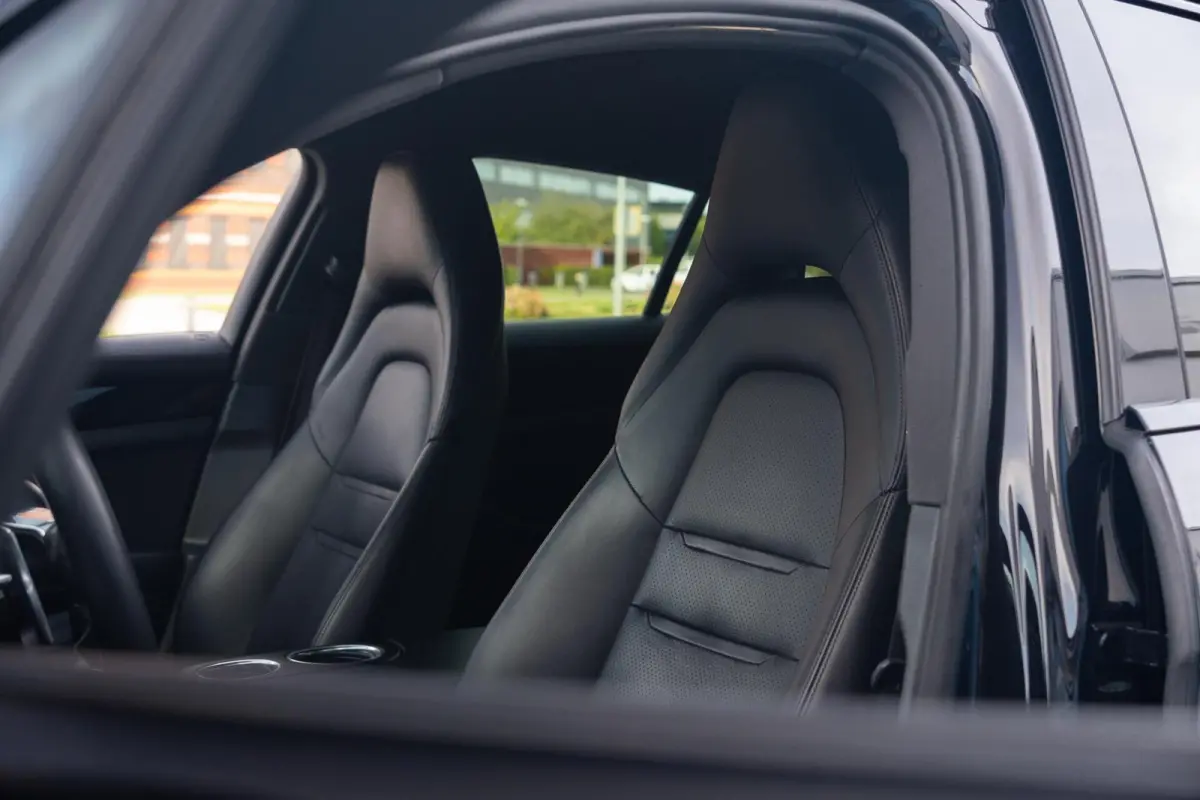 2.9 V6 4 E-Hybrid|2e Eig NAP|BOSE|Softclose|Chrono|Luchtvering|Volleder|Volledig Onderhouden