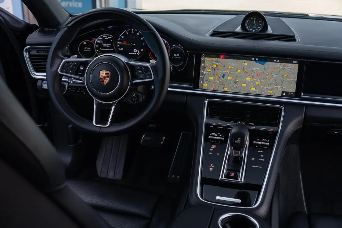 2.9 V6 4 E-Hybrid|2e Eig NAP|BOSE|Softclose|Chrono|Luchtvering|Volleder|Volledig Onderhouden