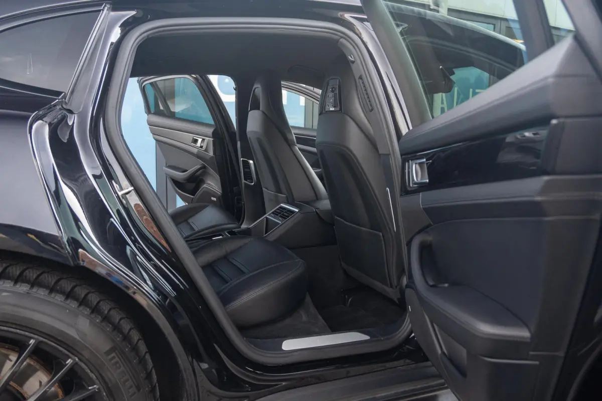 2.9 V6 4 E-Hybrid|2e Eig NAP|BOSE|Softclose|Chrono|Luchtvering|Volleder|Volledig Onderhouden
