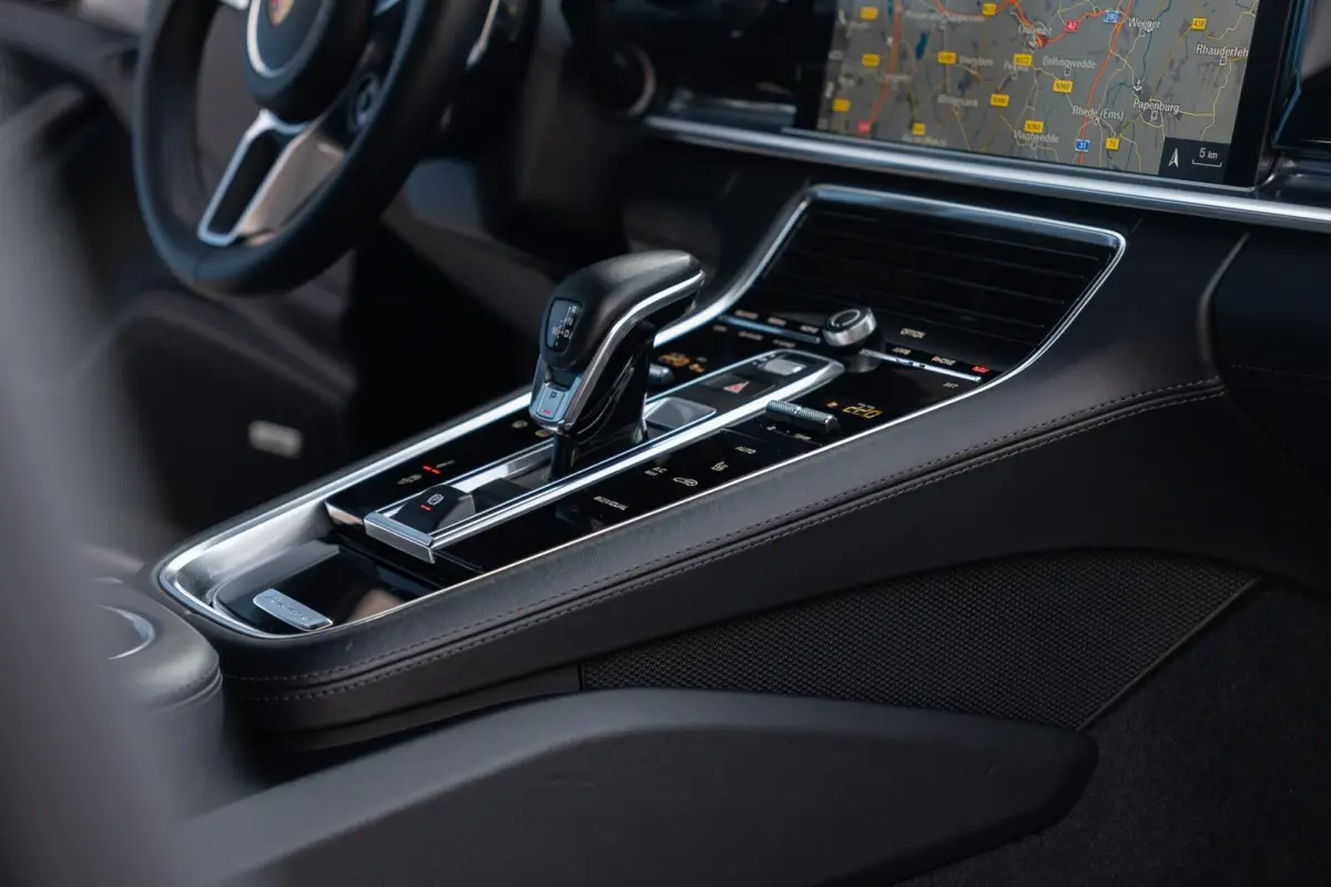 2.9 V6 4 E-Hybrid|2e Eig NAP|BOSE|Softclose|Chrono|Luchtvering|Volleder|Volledig Onderhouden