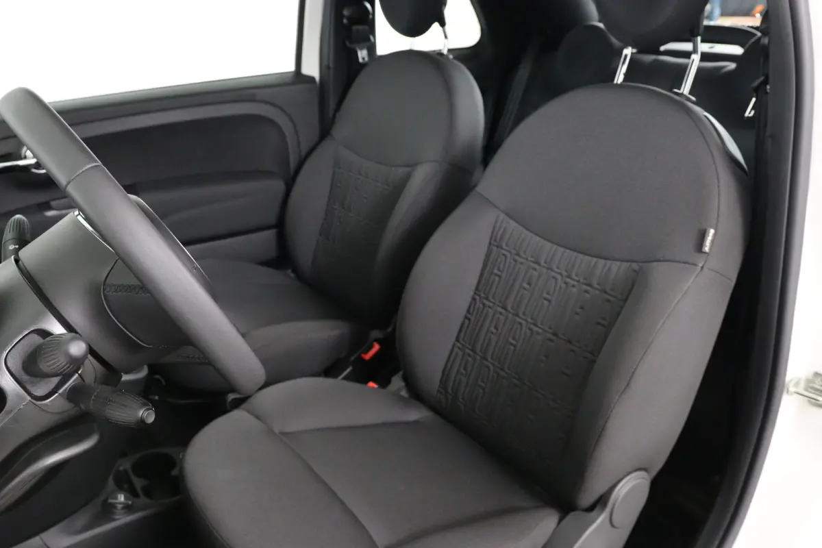 1.0 Hybrid Cabrio Dolcevita Finale | 1e Eigenaar! | Dealer Onderhouden! | Navi By App | Cruise Control | Stoelverwarming | Airco | Parkeersensoren | Lichtmetalen Velgen